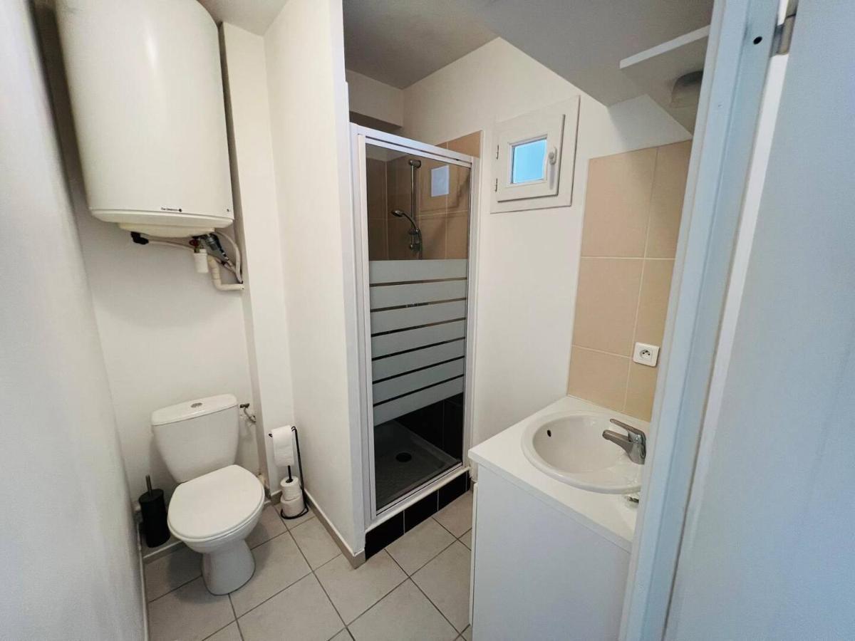 Studio Le 2, Free Parking, Free Wifi, Transports Apartman Nîmes Kültér fotó